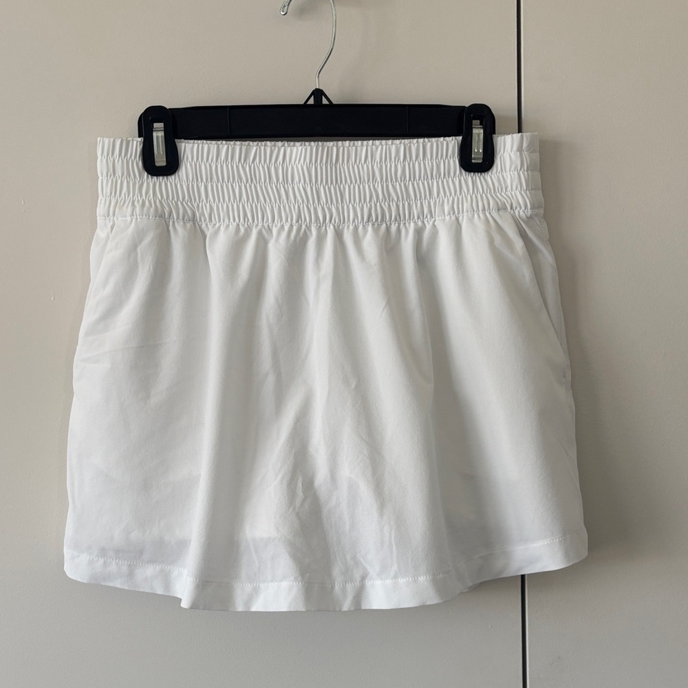 Athleta Classic White Skirt